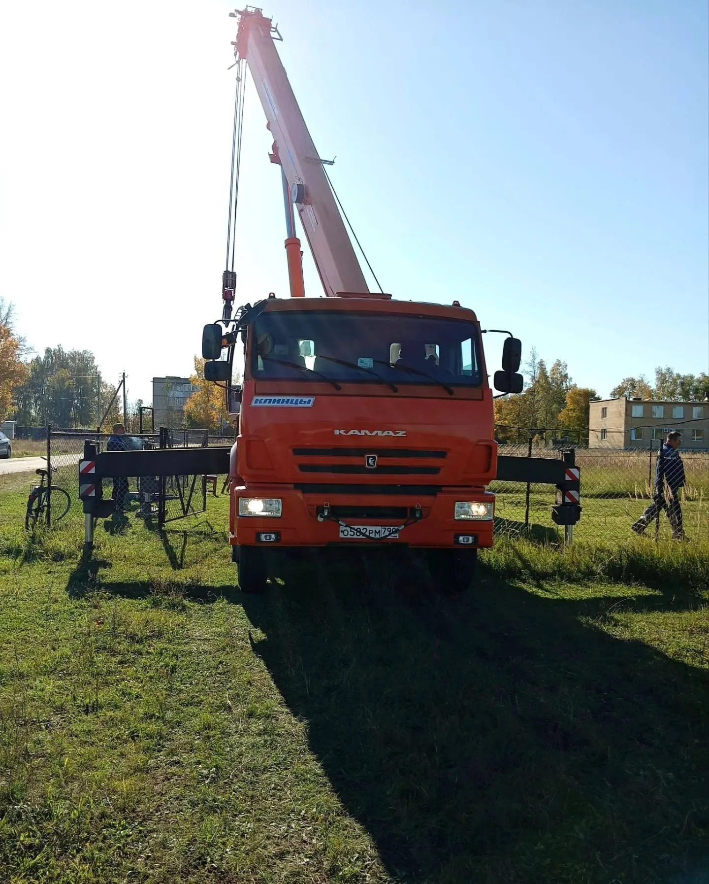 На водозаборном узле в поселке Малая Дубна специалисты Мособлводоканала заменили насос