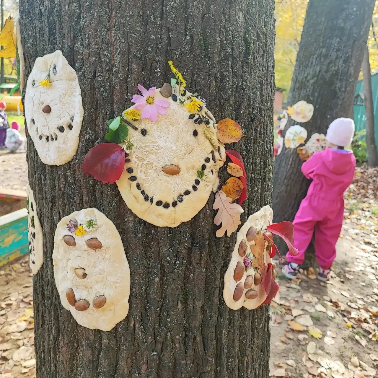 🍂 Осенние выставки продолжаются: галерея лесных хранителей