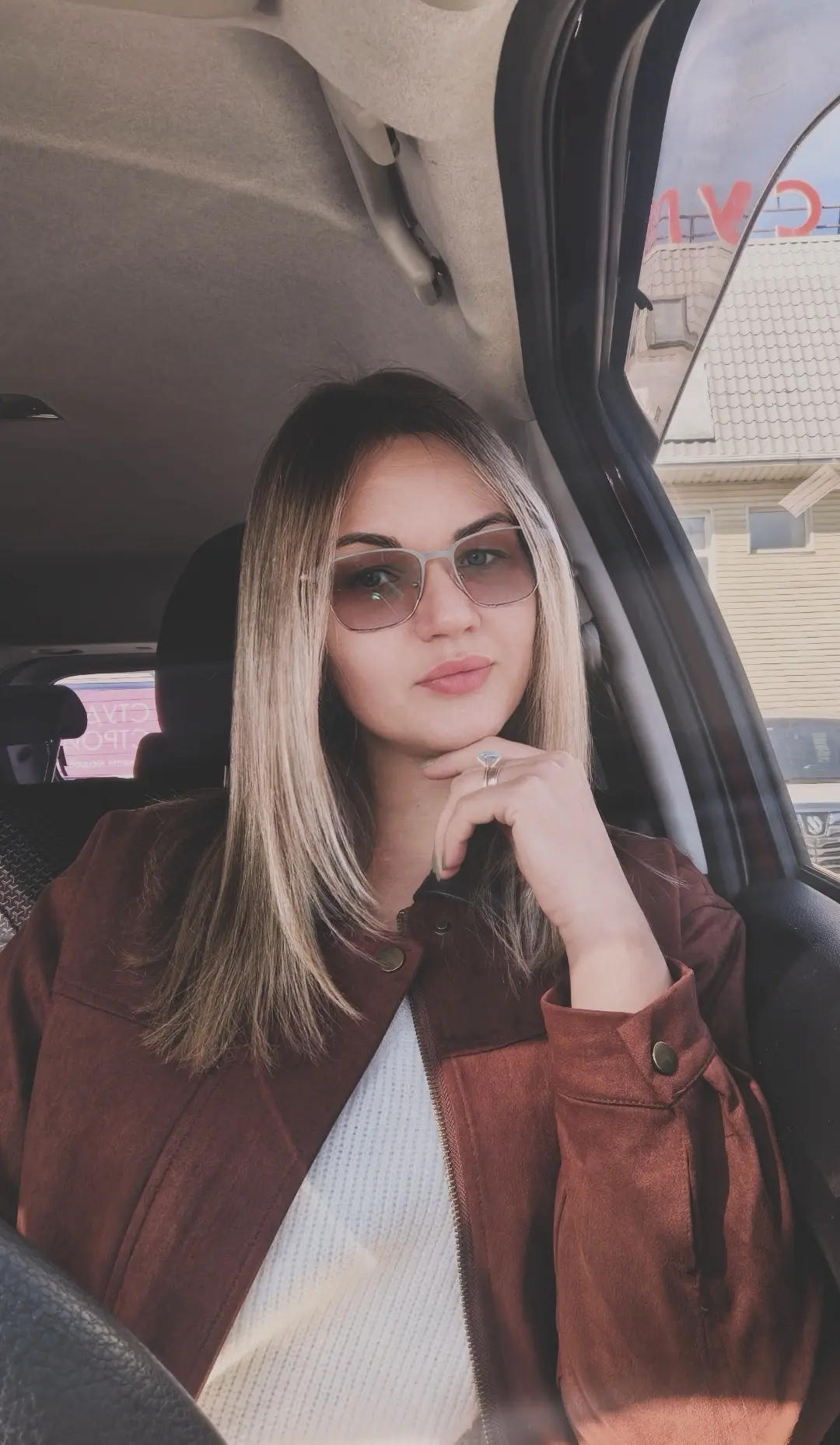 Сходила к своей Дашульке. Помыли голову, сделали масочку, а между делом решили - пора о...
