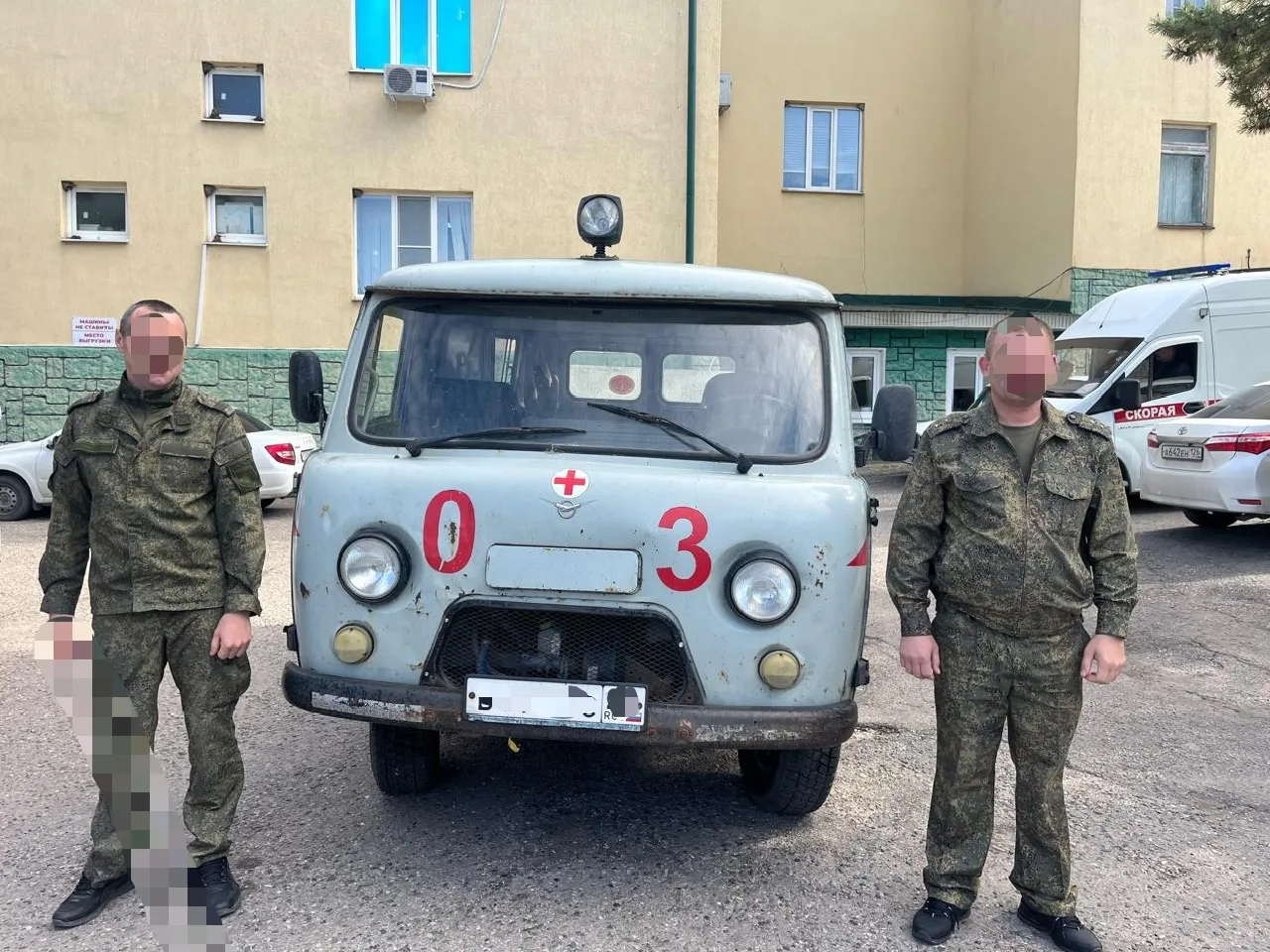 Предгорная районная больница оказала помощь участникам СВО, передав автомобиль УАЗ