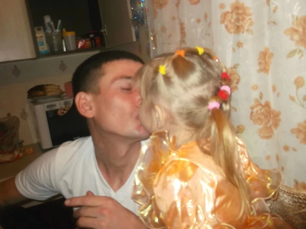 В предверии дня Отца, хочу поблагодарить своего папу, за все что он для меня сделал!!