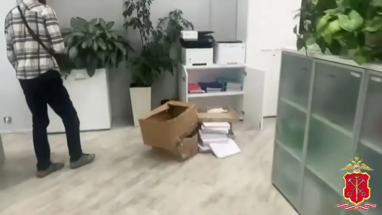 Экс-главу НИИ вакцин Виктора Трухина и учредителя фармкомпании задержали по делу о хище...