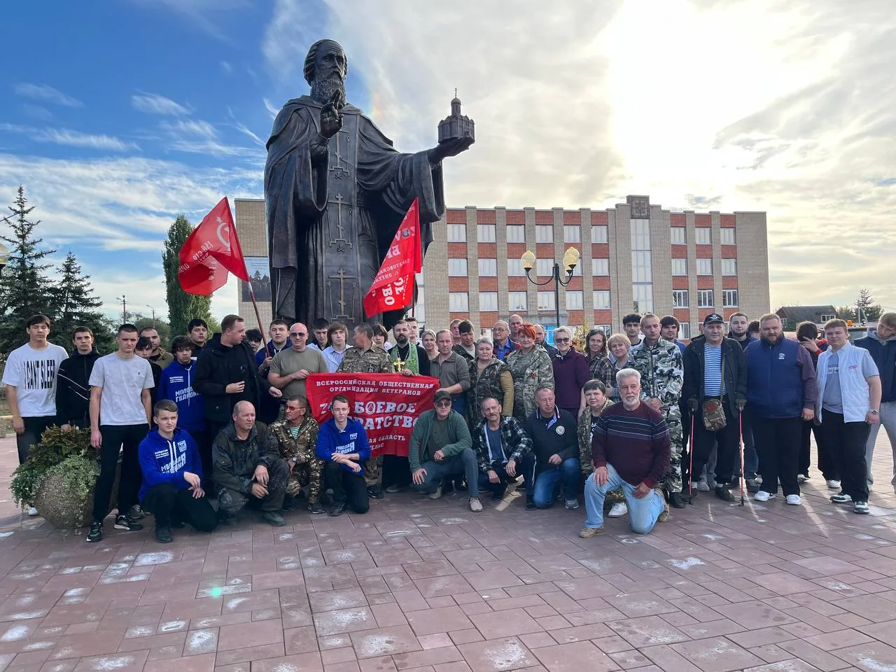 🇷🇺 🤝Каждая отправка — с заботой о своих.