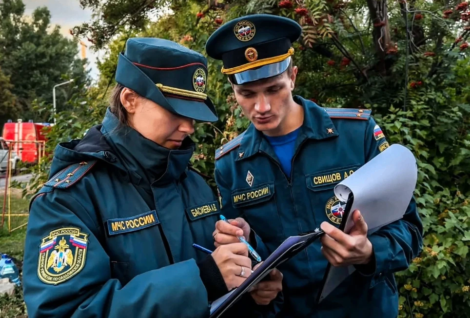 Назвали причину крупного пожара на Тихоокеанской улице в Южно-Сахалинске