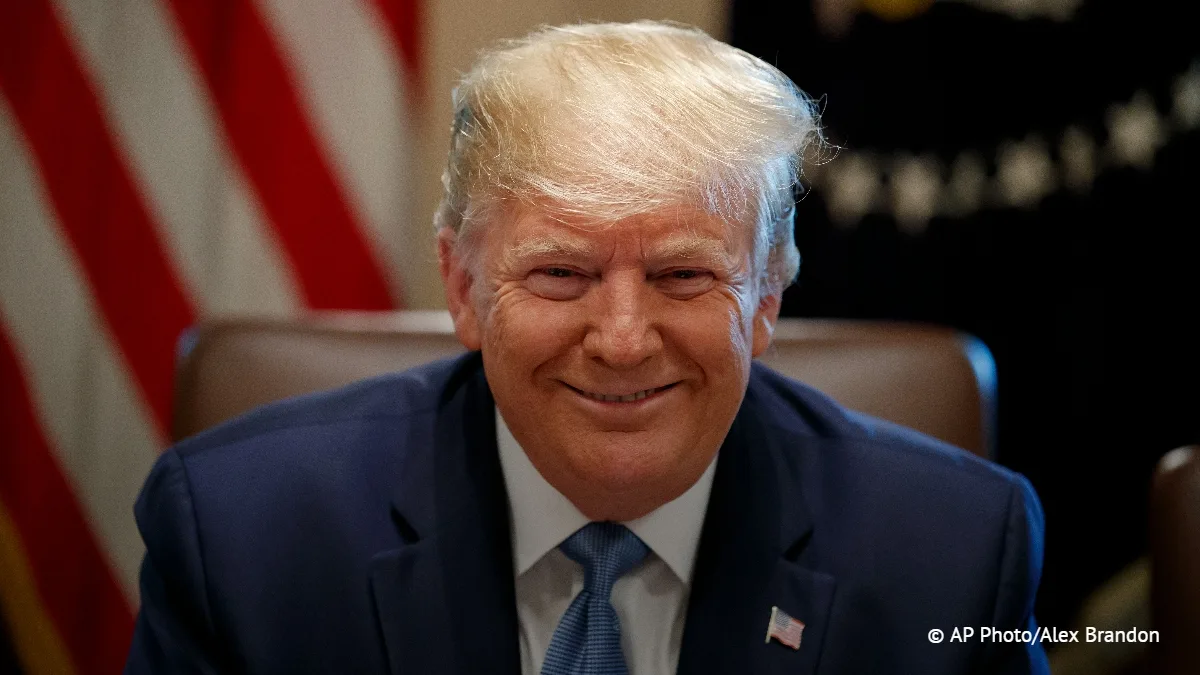 "Я просто развлекался перед СМИ". Трамп заявил, что у него серьезные проблемы со здоров...