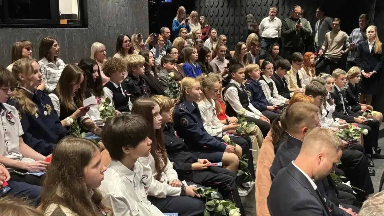 🇷🇺 33 юных белгородца получили паспорта граждан России