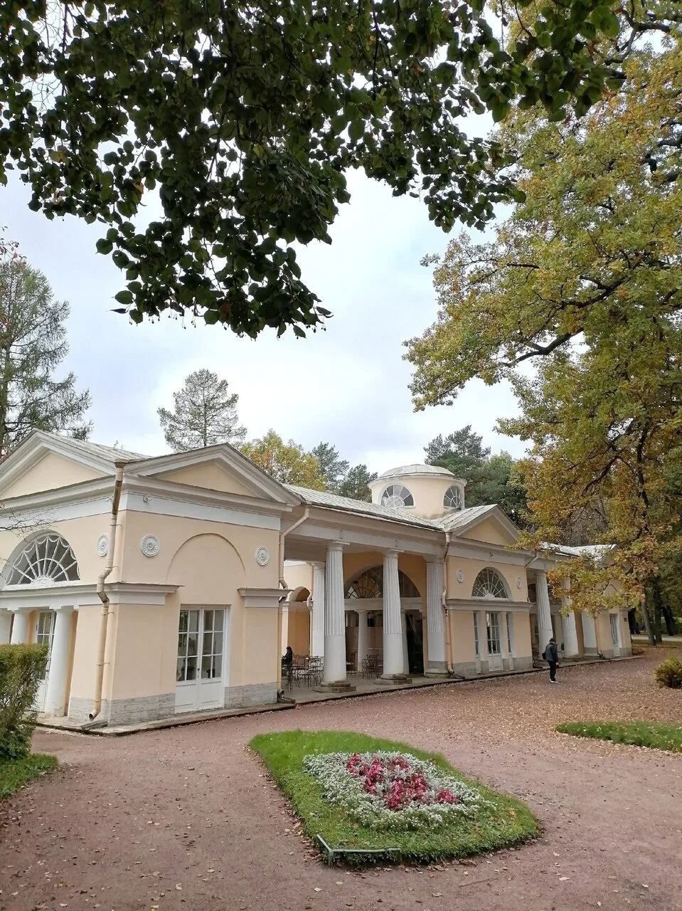 Утро в Павловском парке