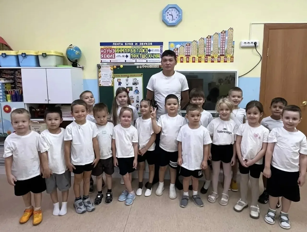 🎉 В рамках недели открытых занятий в группе «Ромашка» прошло спортивное мероприятие ко...