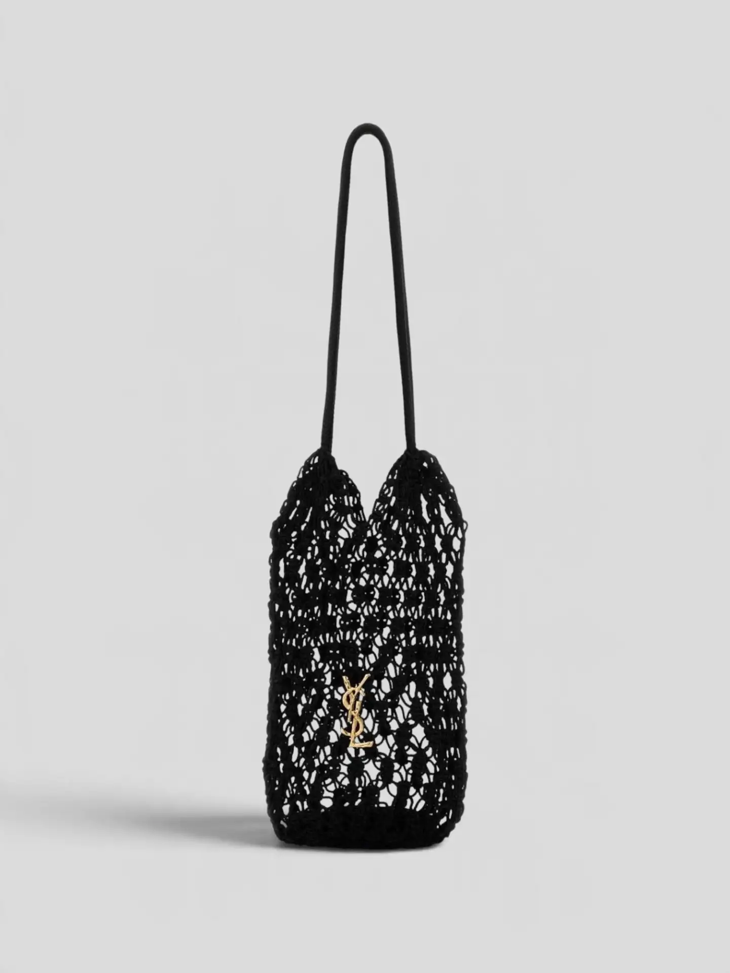 Новая сумка Saint Laurent Cassandre Crochet Tote.