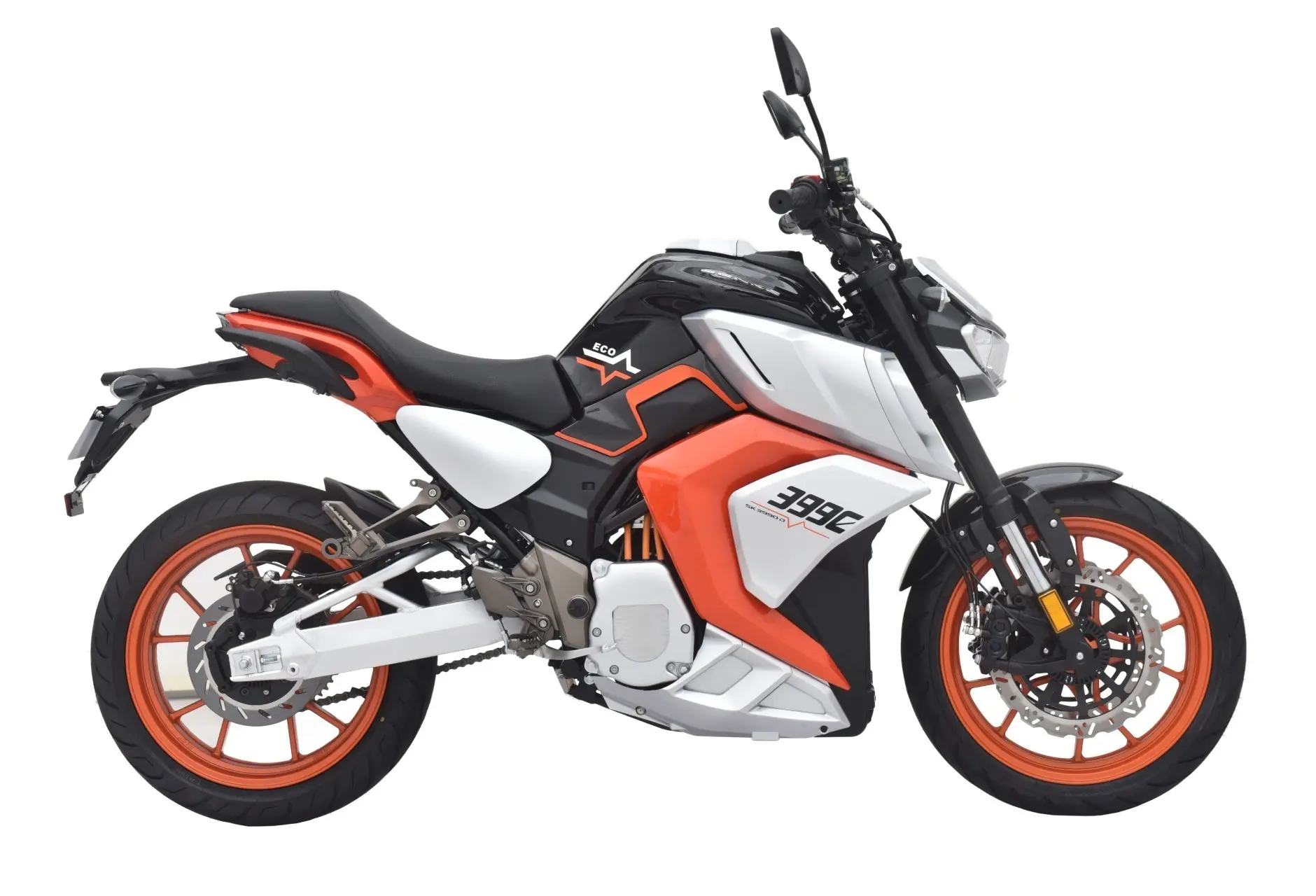 Senke SK8000D: 300 км без розетки и 130 км/ч — бензиновые пробки больше не проблема