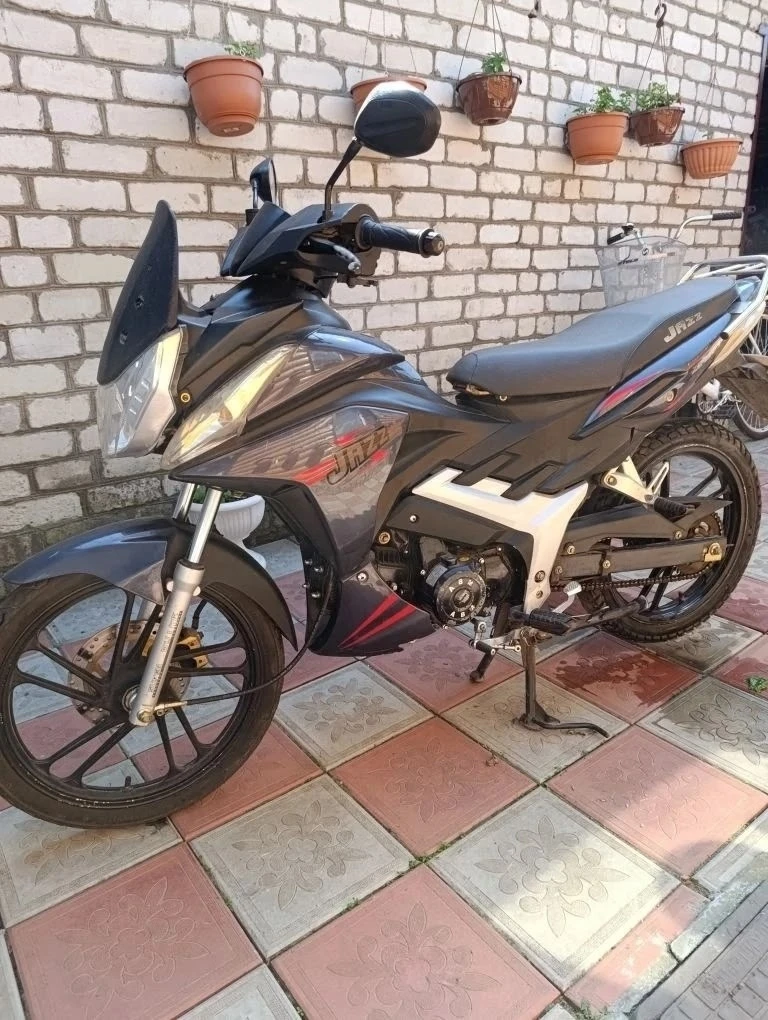 Продается мотоцикл "JAZZ"125CC(ZW125-9)
