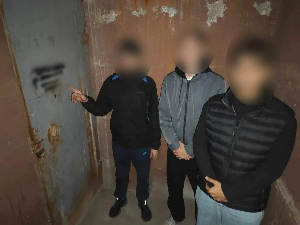 В Оренбурге задержали расклейщика наркорекламы