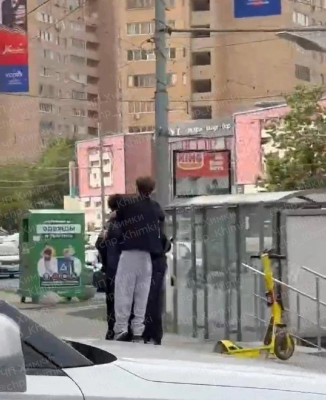 В Химках 19-летняя девушка на электросамокате сбила женщину. От полученных травм постра...