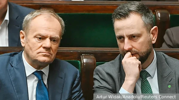 Покушение сразу на двух крупных польских политиков – премьер-министра и министра оборон...