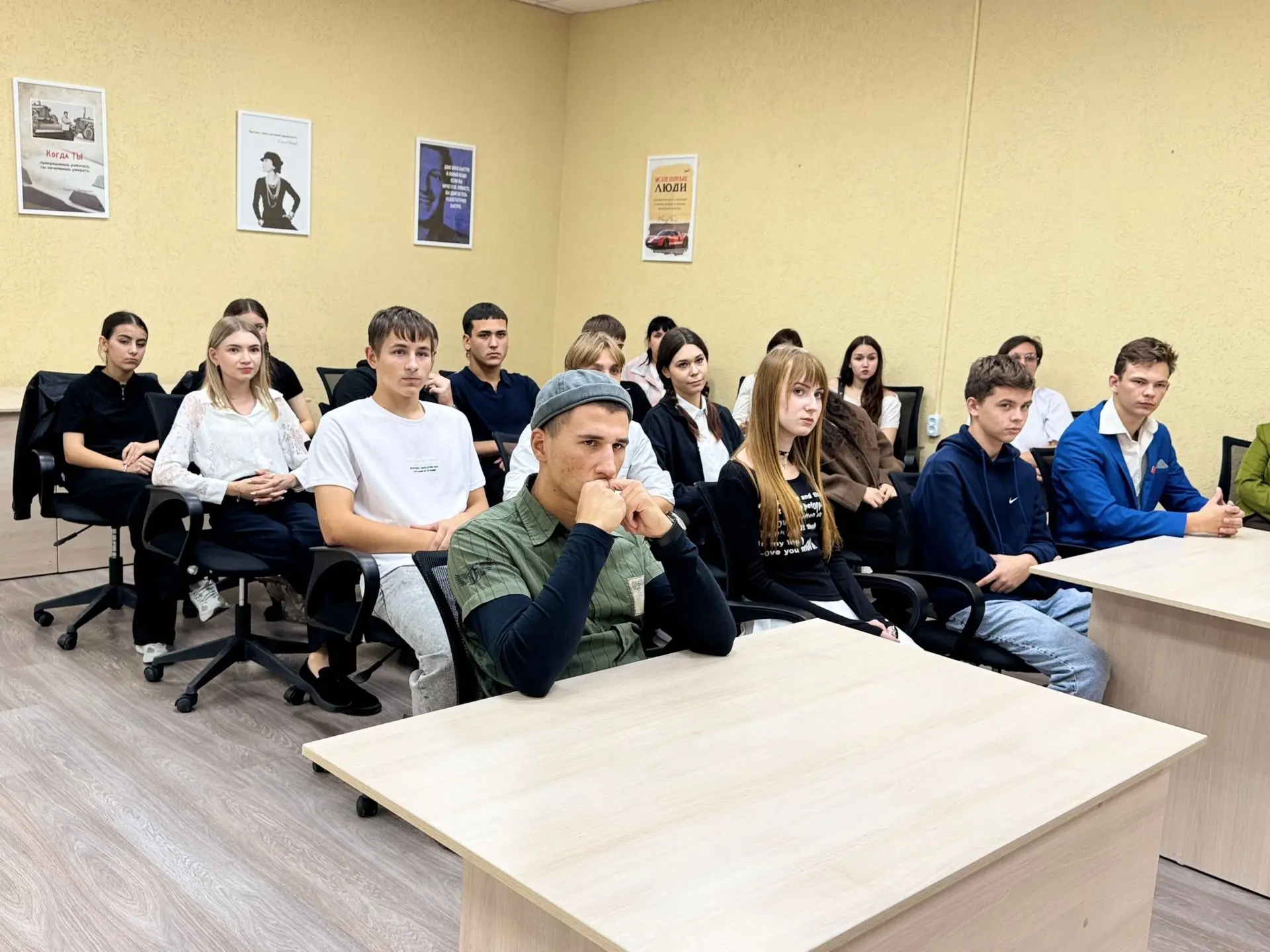 Команда нашей школы приняла участие в муниципальном этапе «Первый в дебатах».