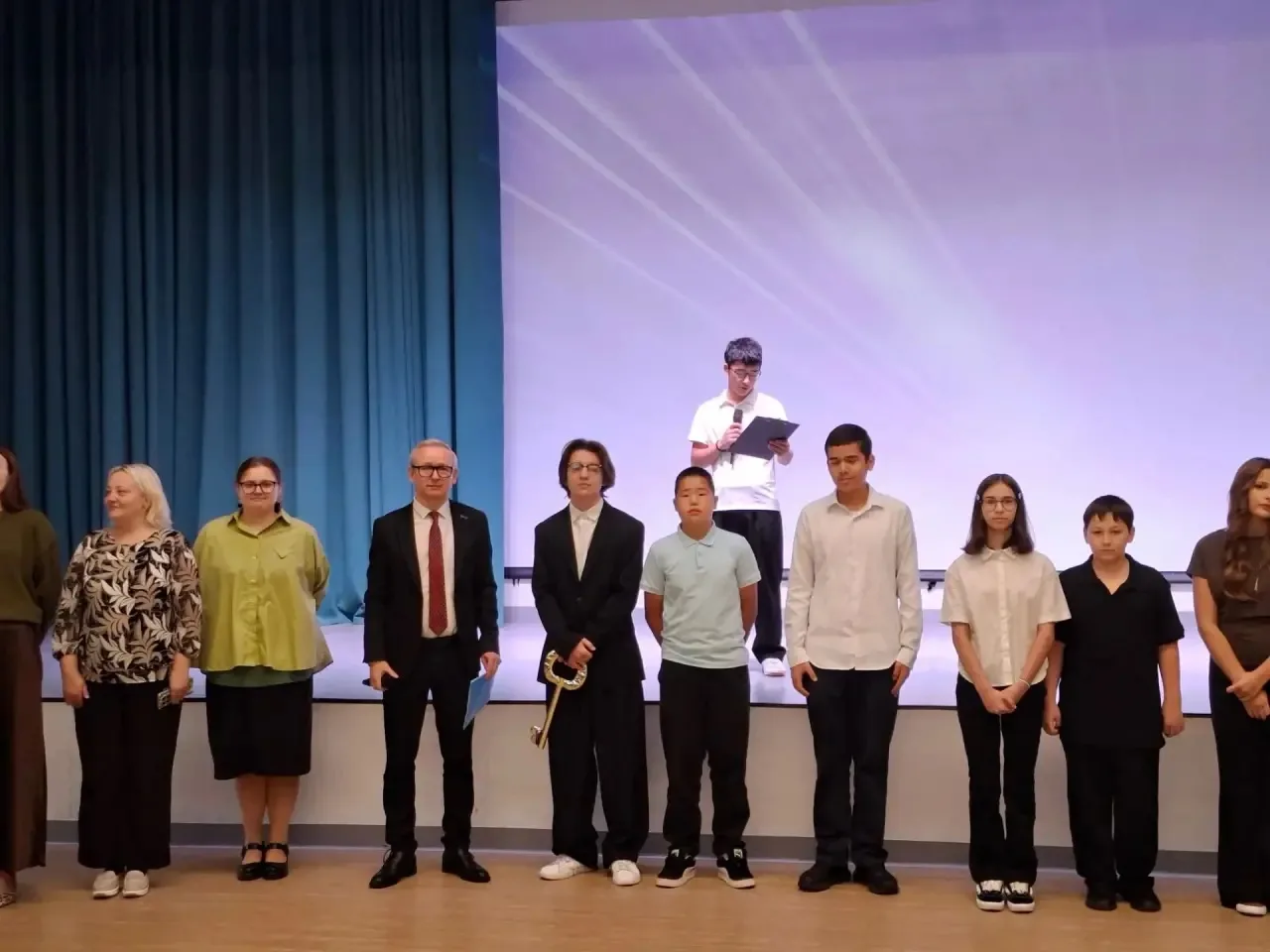 🏫 День ученического самоуправления в ОЦ «Старт»
