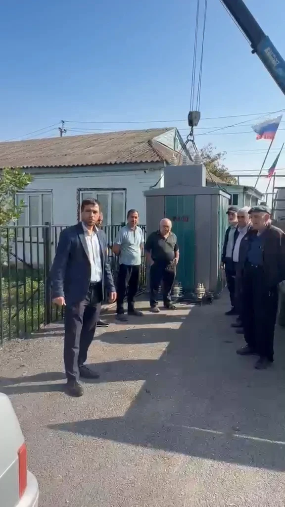 Меценат из села Самур Мирзоев Мифтяли Керимович подарил жителям села Филя Магарамкентск...