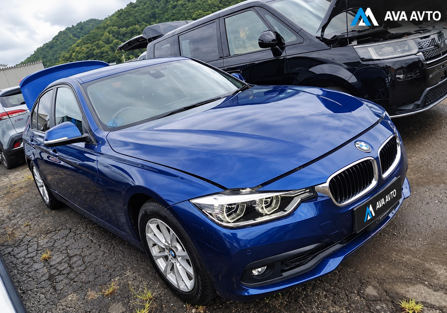 BMW 3 SERIES
