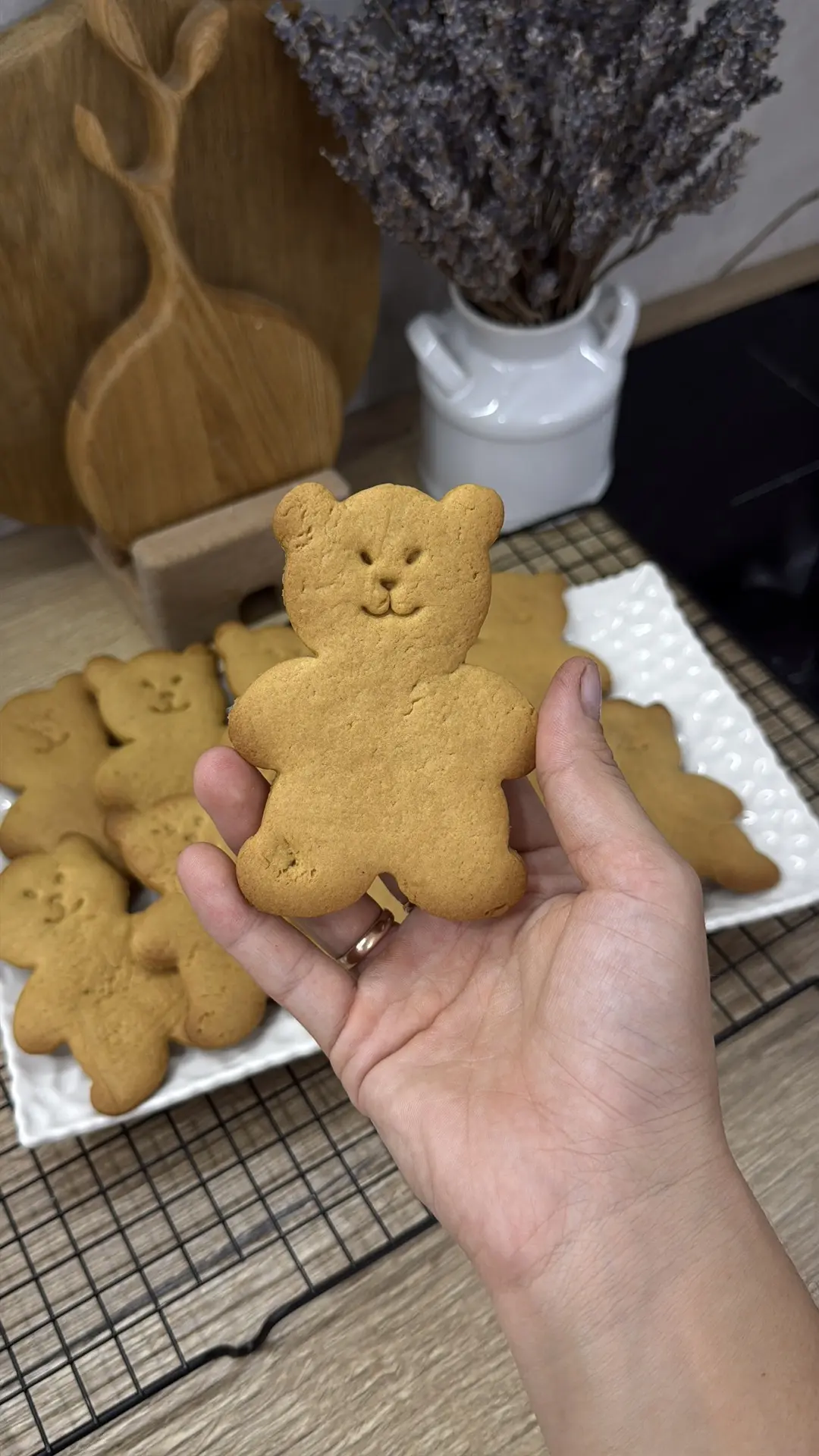 Дети выпросили домашнее печенье 🍪