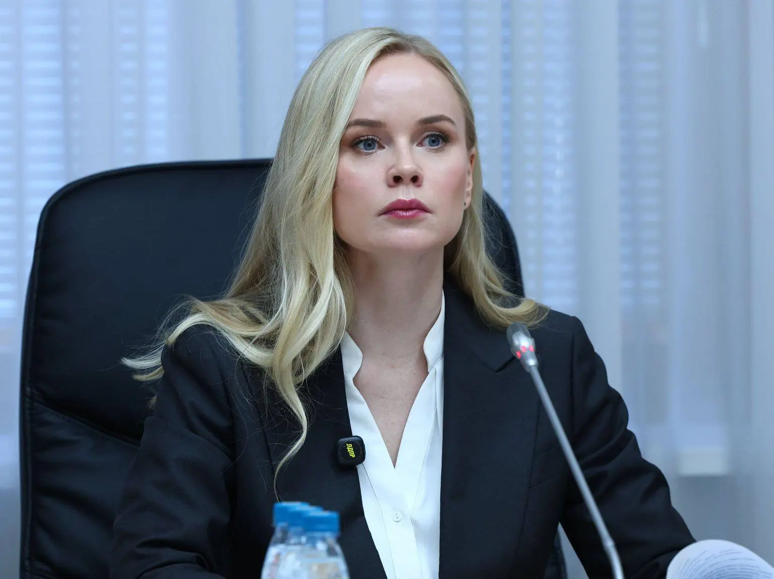 ЛДПР предлагает субсидировать 50% первоначального взноса по ипотеке для учителей!