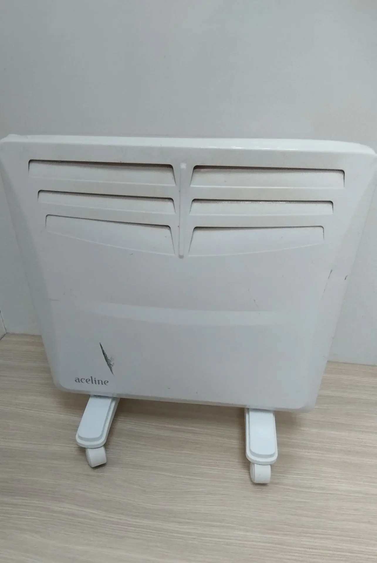 Конвектор Aceline CH-1000YNG