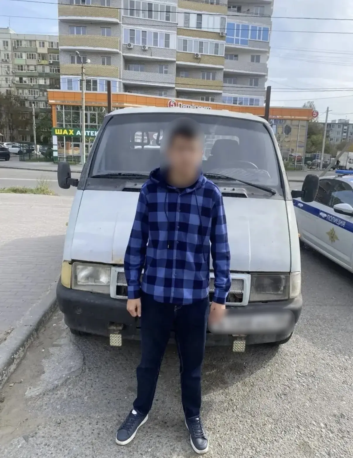 В ходе мониторинга сети Интернет сотрудники полиции выявили видеозапись, на которой вод...