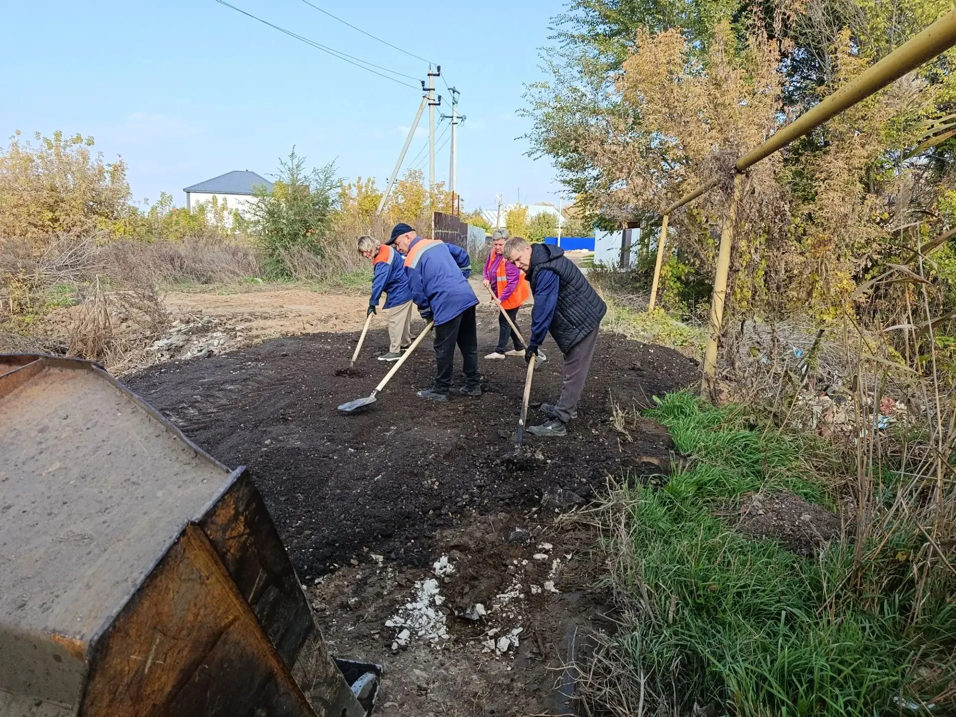 Подсыпка гранулятом по ул. Севастопольская