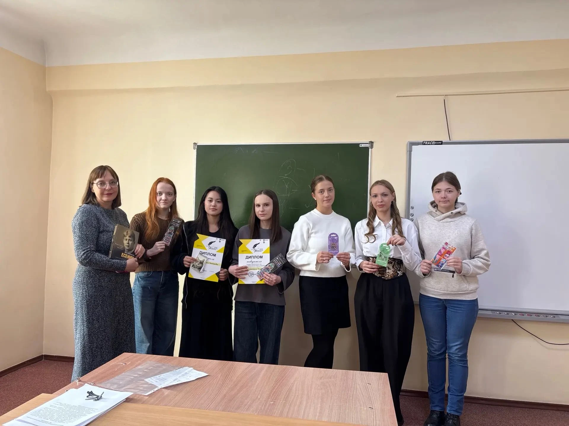 📚 Студентка 3-го курса филологии набрала 95 баллов на «Литературном диктанте».