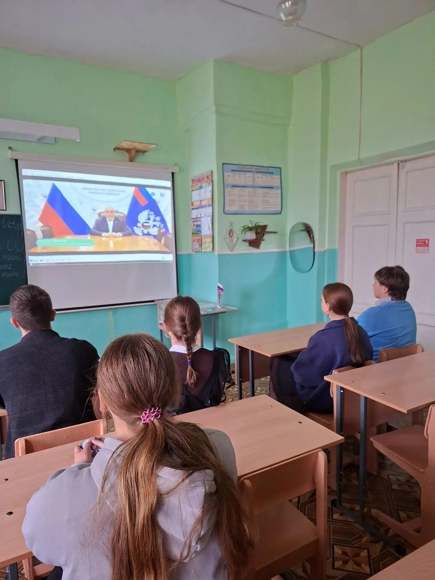 Сегодня в рамках проекта «Россия- мои горизонты» в 11 классе МКОУ «Кировская СОШ» прошл...
