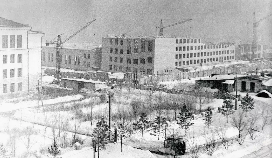 Строительство 3-го (основного) учебного корпуса Оренбургского Политехнического институт...