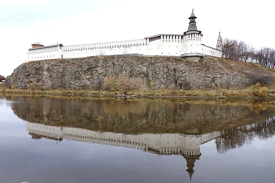 ВЕРХОТУРСКИЙ КРЕМЛЬ – САМЫЙ МАЛЕНЬКИЙ КРЕМЛЬ РОССИИ