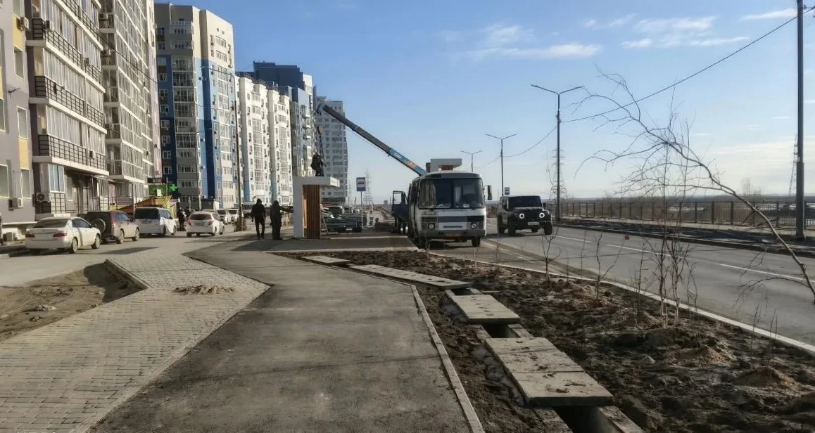 🚧 В Якутске дорожники завершают строительство улицы Ефимова в 203-м микрорайоне