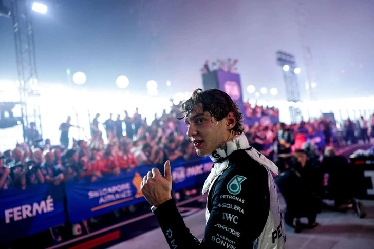 🏎️✨ Хэмилтону не повезло, Кафельникова сияла