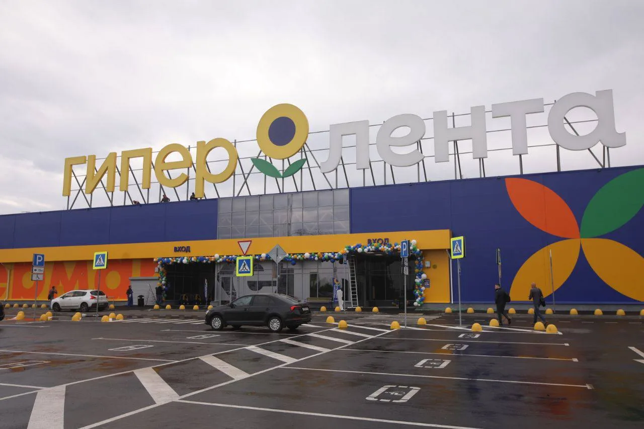🛒 В Воронеже на месте гипермаркетов «О’кей» открылись магазины «Лента».