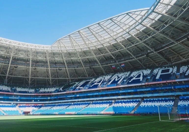 ⚽ Завтра в Самаре состоится матч между «Крыльями Советов» и «Факелом». Игра начнется в ...