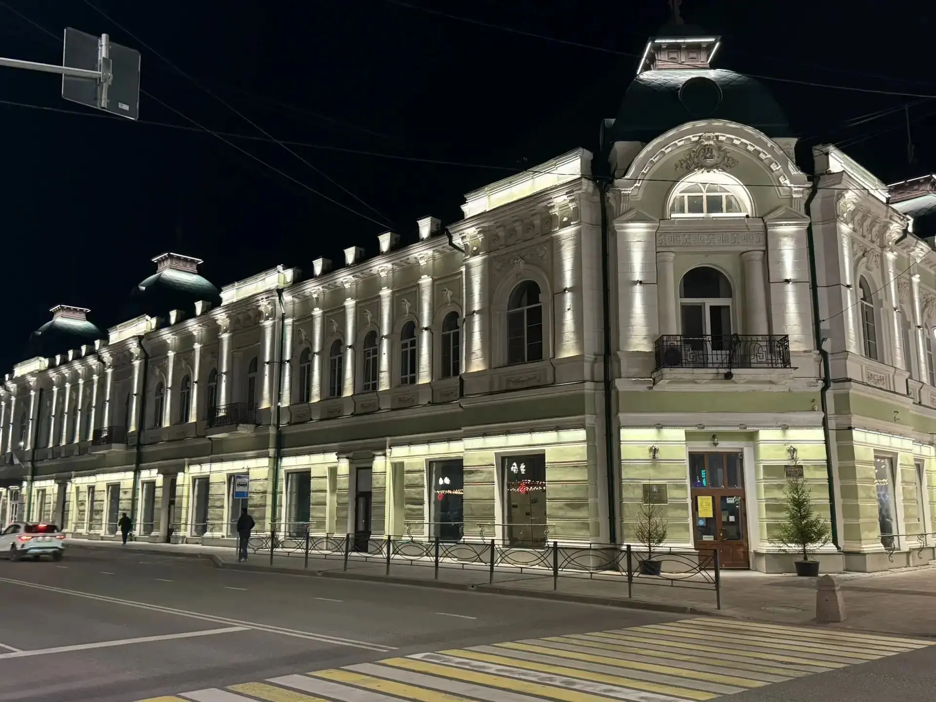 В Тамбове современную архитектурную подсветку обрел дом купца Шоршорова на пересечении ...