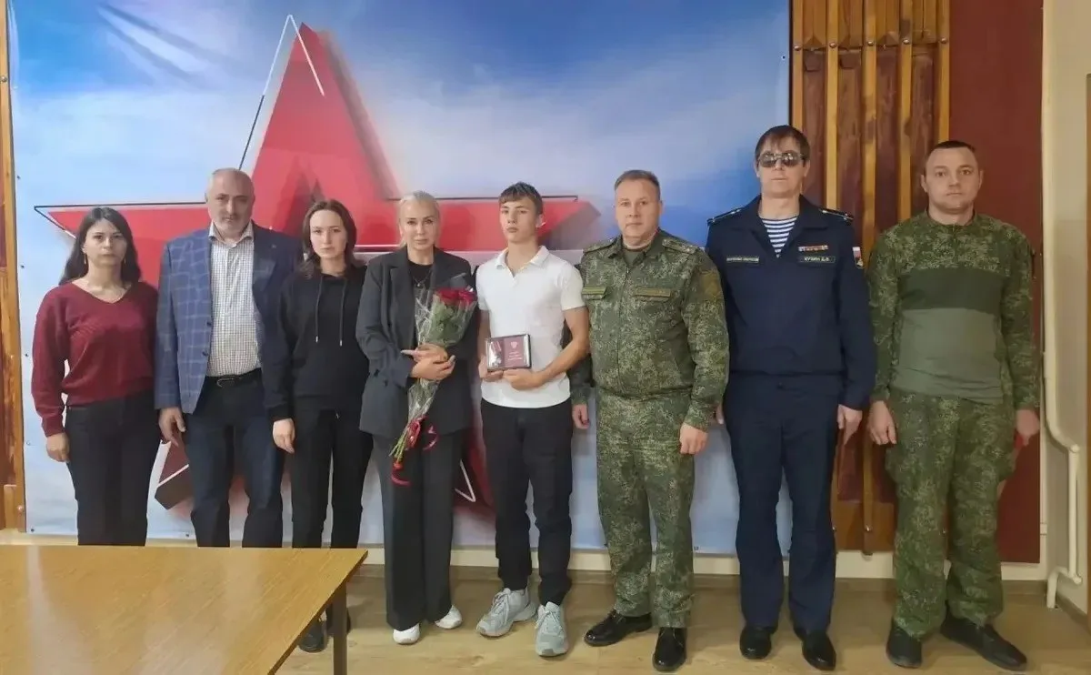 Сегодня на базе Военного комиссариата Предгорного округа прошло вручение государственно...