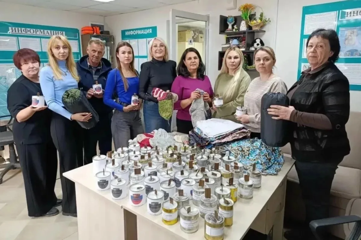 Активисты приняли участие в благотворительной акции «Окопная свеча»
