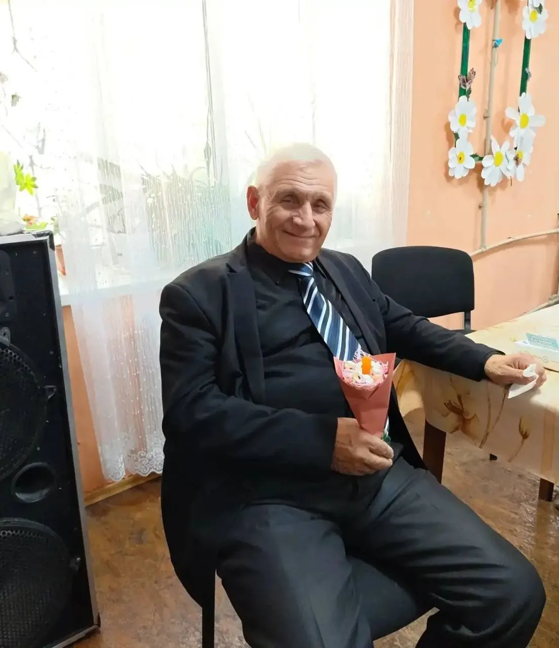 🍬 Сладкое творчество и хорошее настроение: в Макеевке устроили необычную арт-терапию