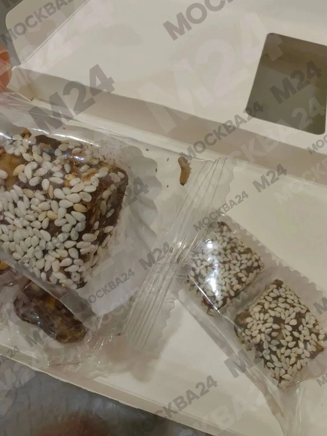 😱Конфеты с живностью купили москвичи в «Пятёрочке» на бульваре Дмитрия Донского.