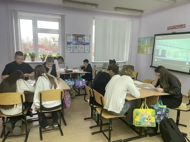 Школьники Тобольского округа познакомились с аграрными профессиями