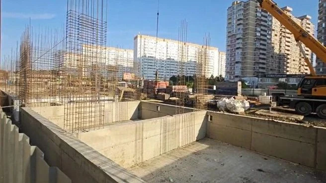🧐 Жители ЖК «Легенда» выступили против строительства торгового центра у своих домов