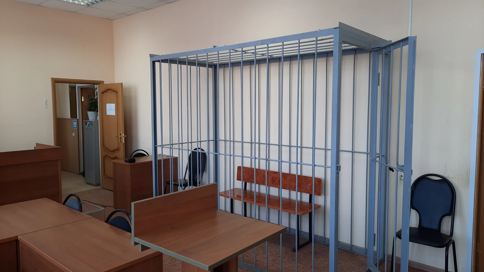 В Новомосковске двое мужчин отправятся в колонию за попытку купить наркотики