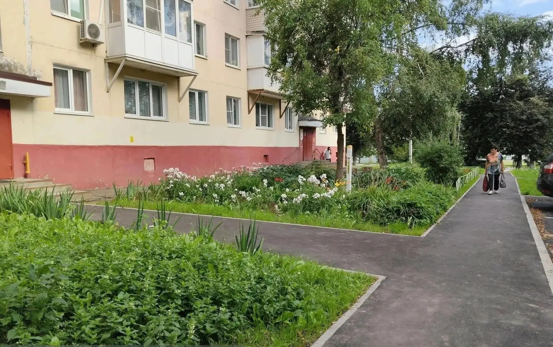 📍В Городском округе Коломна завершили благоустройство 13 дворовых территорий.