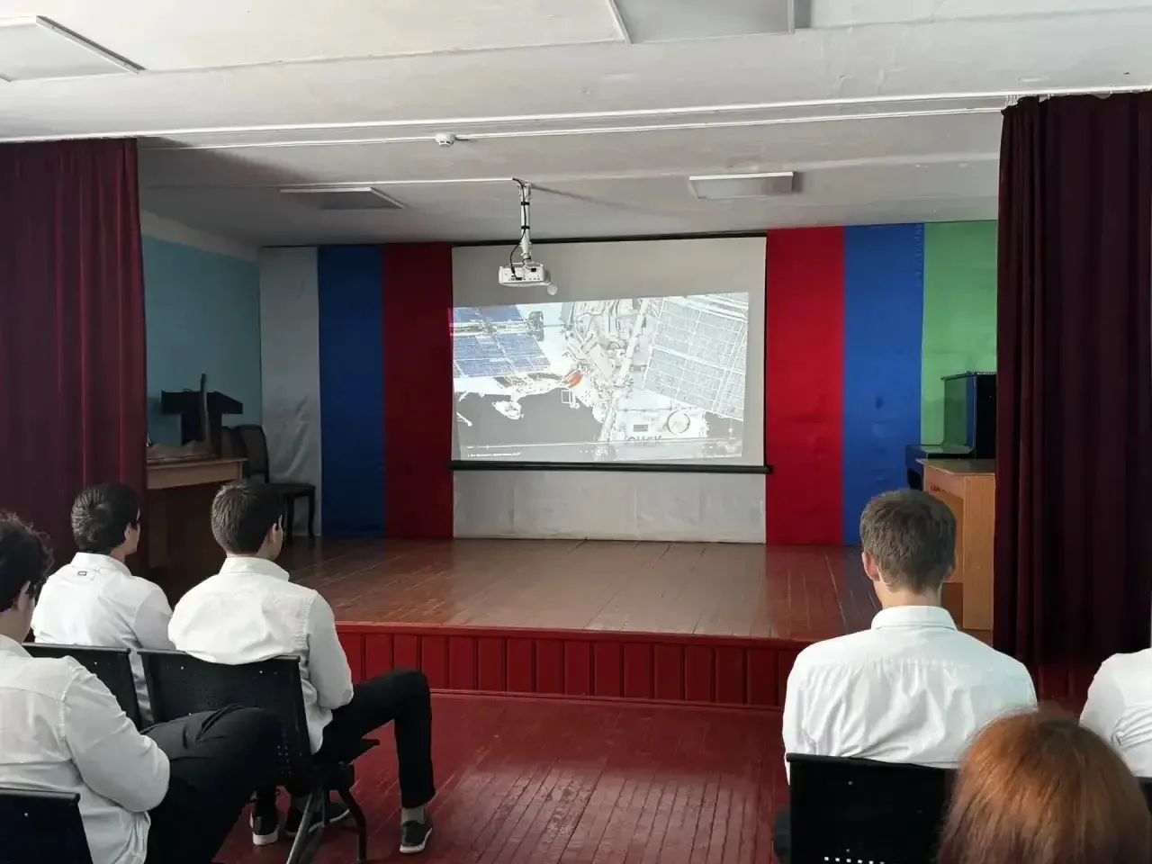 В Кизлярском профессионально- педагогическом колледже прошел просмотр  просмотр  цикла ...