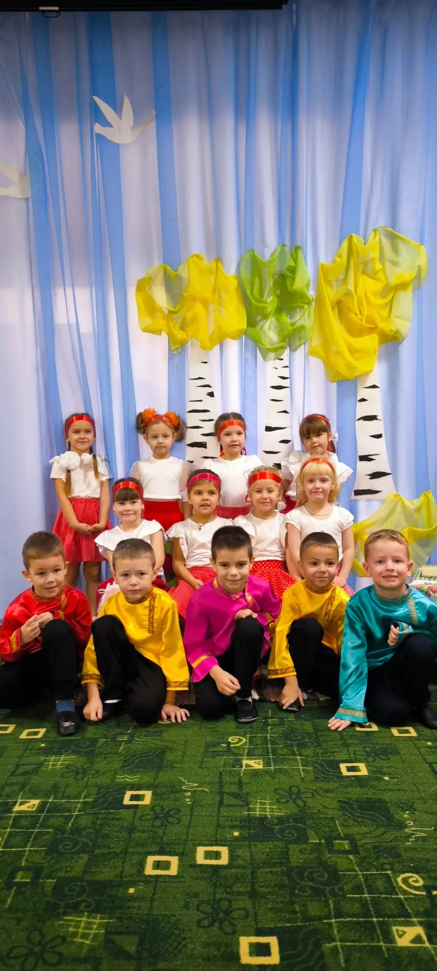 🤩Яркие моменты осеннего праздника в старшей группе.