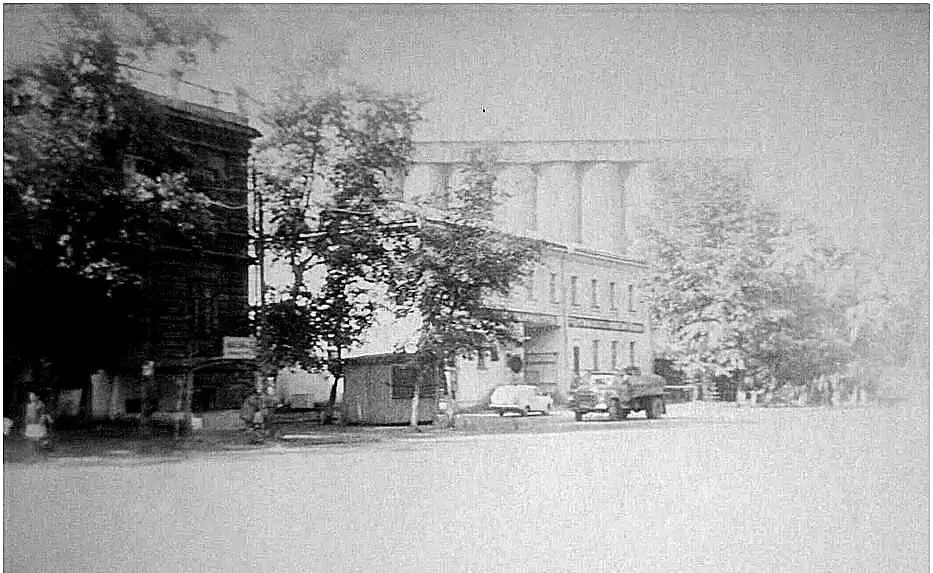 📍 Улица Полярная. Мелькомбинат, 1973 год