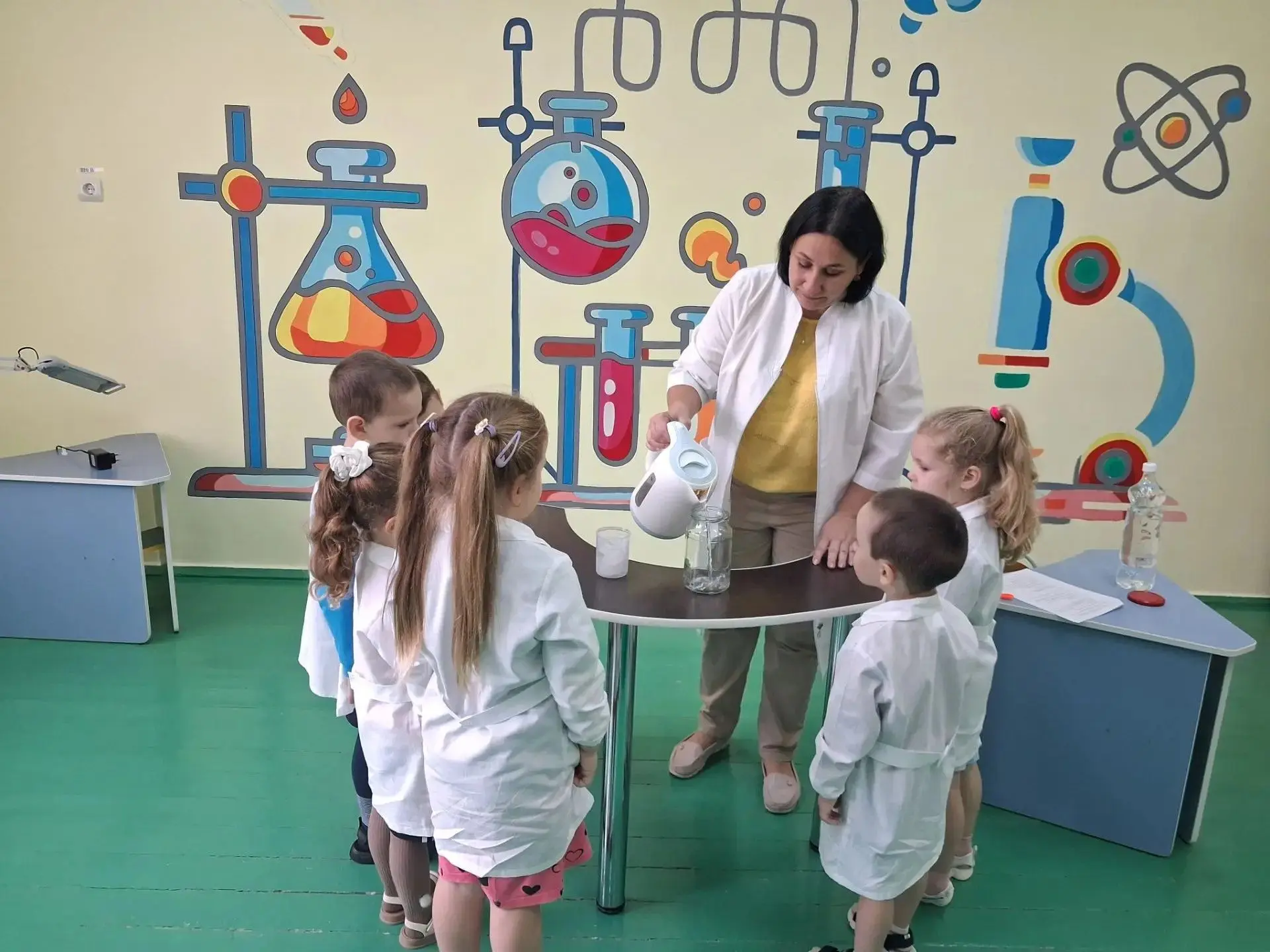 🔬В рамках работы по ДОП   "Лаборатория профессора 🧑‍🔬 Почемучкина" в старшей группе ...