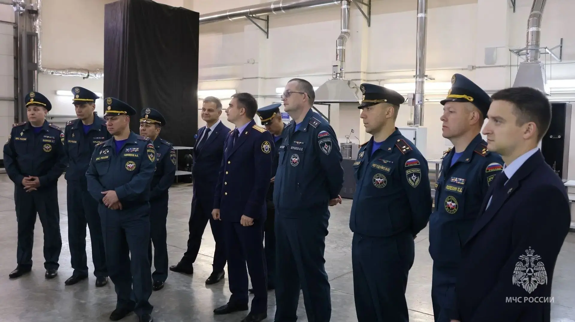 Подразделениям надзорной деятельности нижегородского управления МЧС России вручили нову...