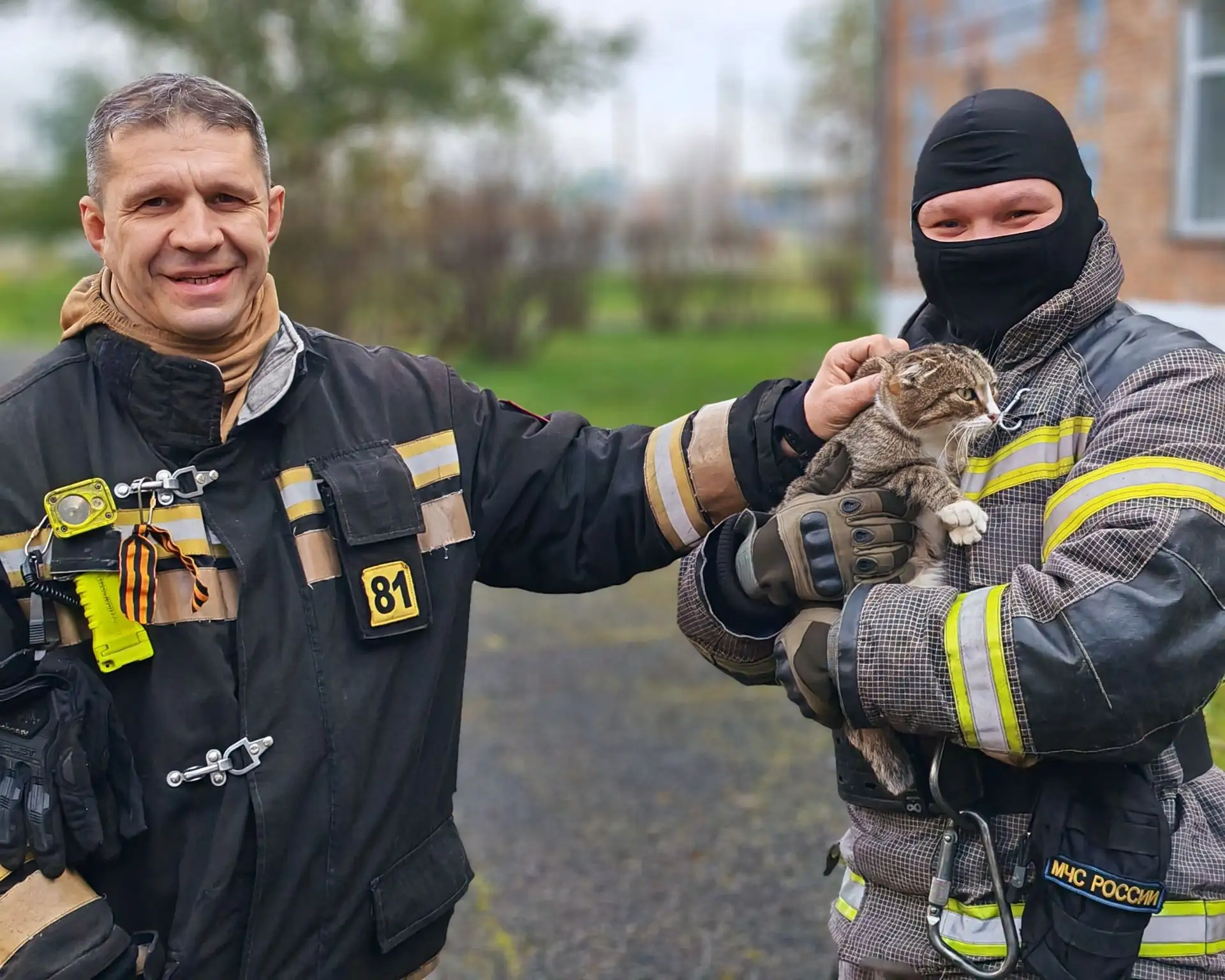 🚒 Огонь по учёбе‼️ В Гляденской СОШ прошла встреча с настоящими героями